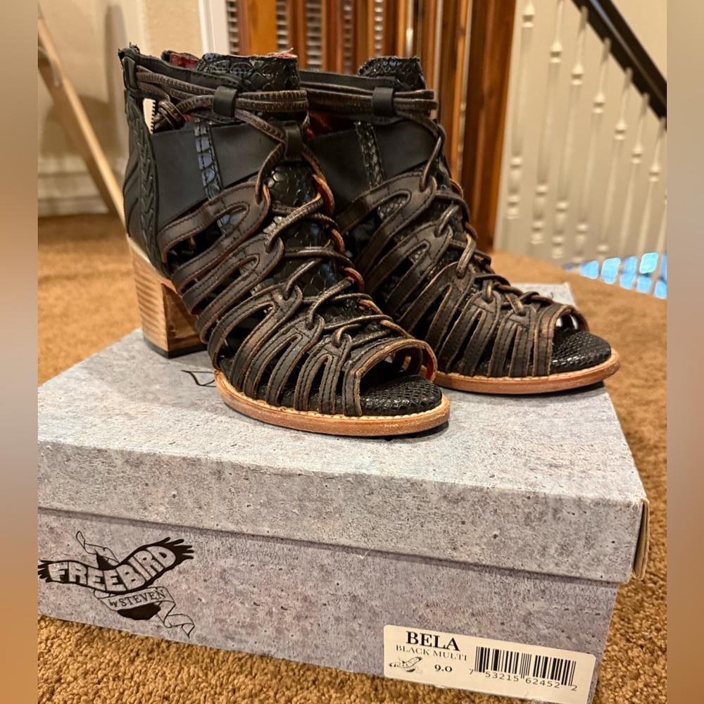 Freebird Bela Strappy Black Leather Block Heel Sandals with Tan Trim